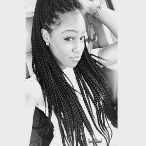 Meet your Posher, Bria